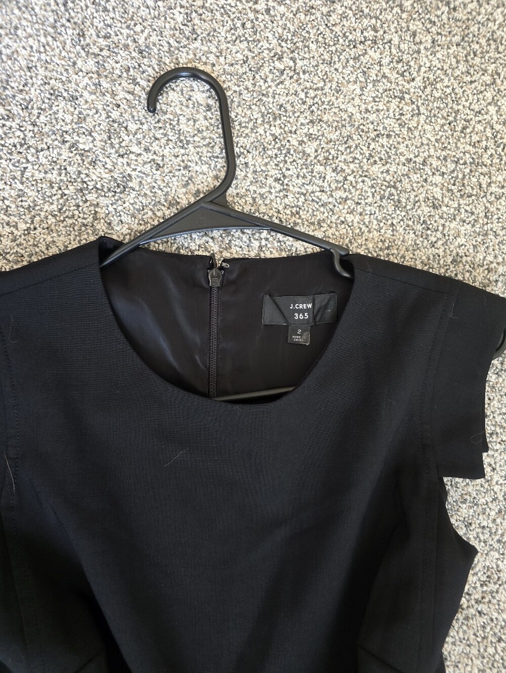 J. Crew 365 Resume Black Wool Sheath Dress Cap Sleeves Size 6 - Picture 4 of 5